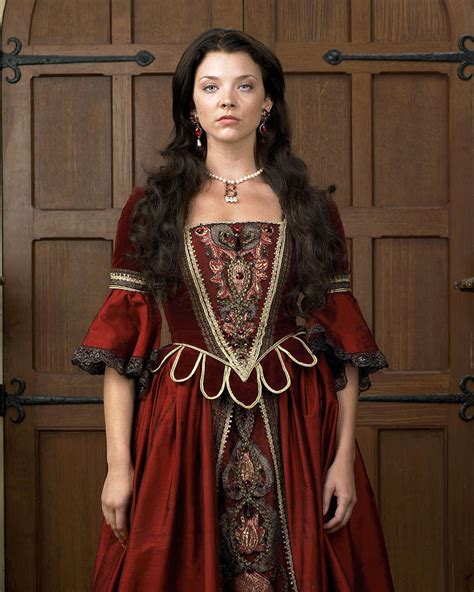 Anne Boleyn Special: Natalie and Anne .